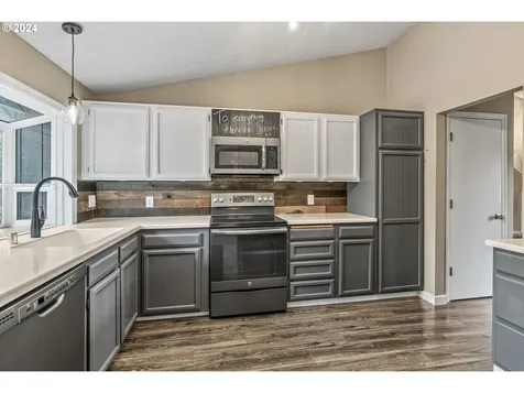 1008 Se 141st Court Vancouver WA 98683