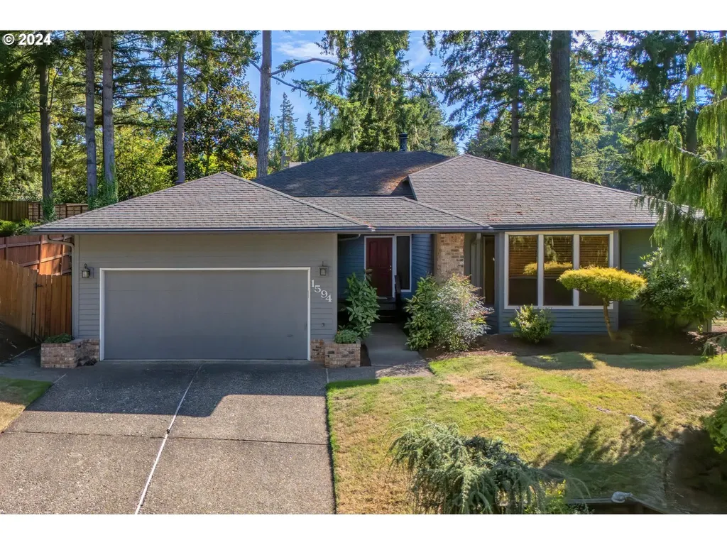 1594 Skye Parkway West Linn OR 97068