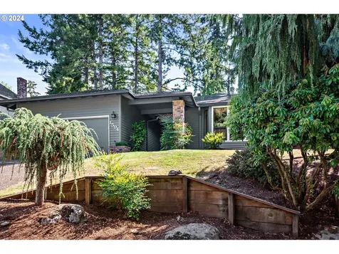 1594 Skye Parkway West Linn OR 97068