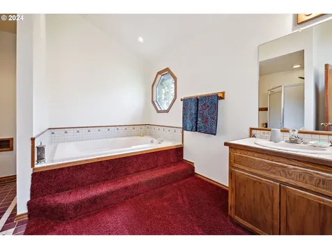 1594 Skye Parkway West Linn OR 97068
