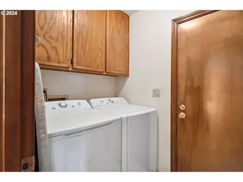 1594 Skye Parkway West Linn OR 97068