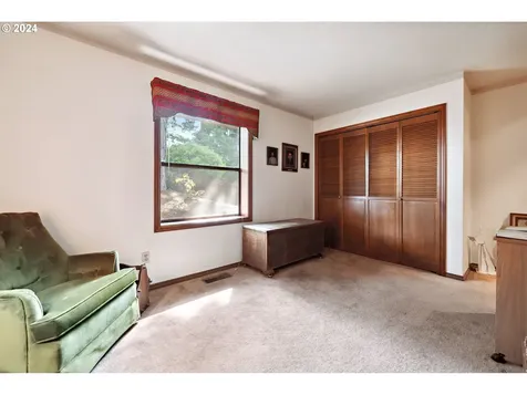 1594 Skye Parkway West Linn OR 97068