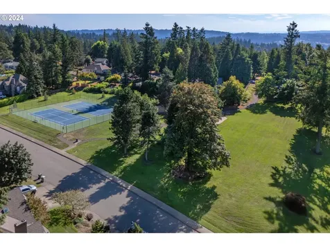 1594 Skye Parkway West Linn OR 97068