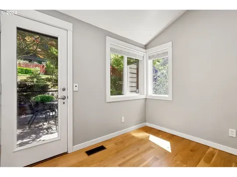 13752 Sw Rosy Court Portland OR 97223
