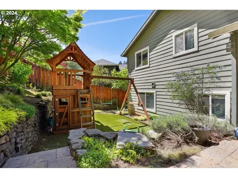 13752 Sw Rosy Court Portland OR 97223