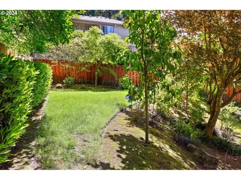 13752 Sw Rosy Court Portland OR 97223