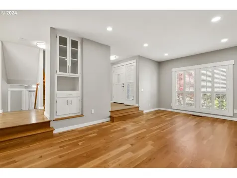 13752 Sw Rosy Court Portland OR 97223