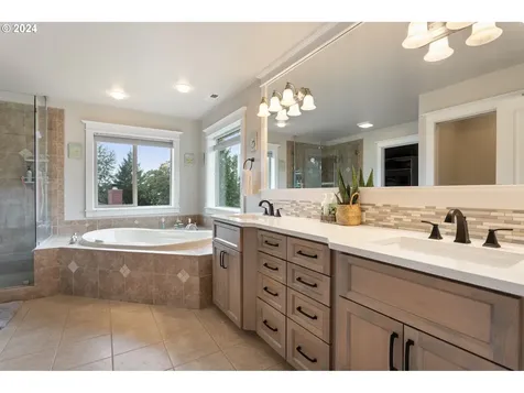 3260 Ridge Pointe Drive Forest Grove OR 97116