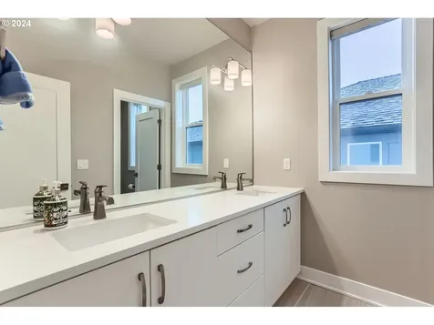 11932 NW Hibbard Drive Portland OR 97229