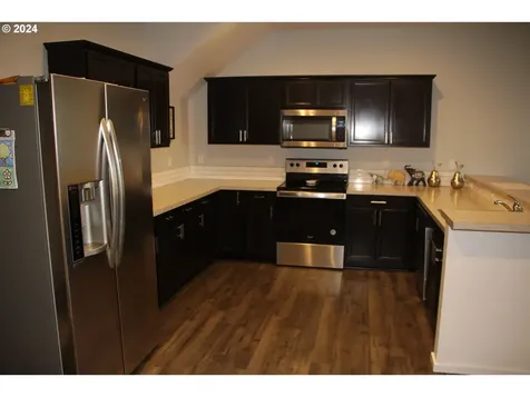 2151 SE 16th Street Gresham OR 97080