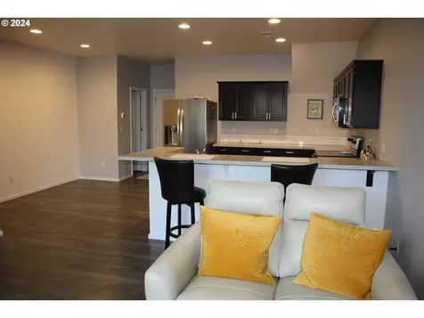 2151 SE 16th Street Gresham OR 97080