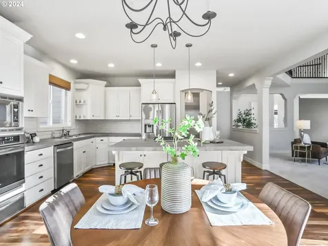 2805 Nw 29th Avenue Camas WA 98607