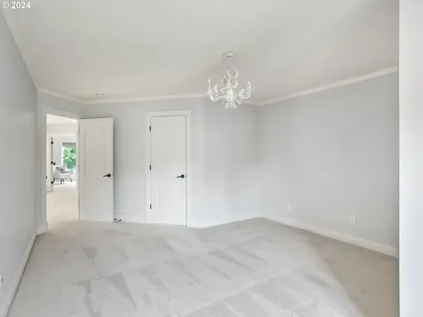 2805 Nw 29th Avenue Camas WA 98607