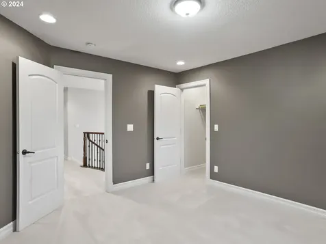 2805 Nw 29th Avenue Camas WA 98607