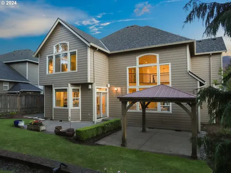 2805 Nw 29th Avenue Camas WA 98607
