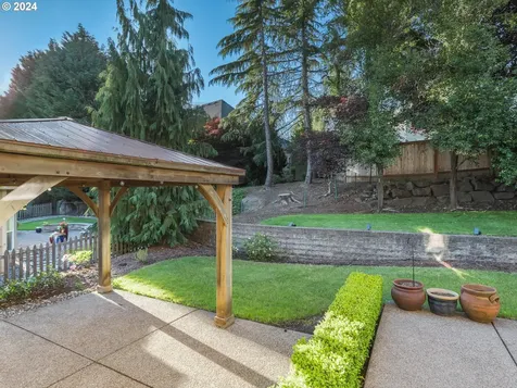 2805 Nw 29th Avenue Camas WA 98607