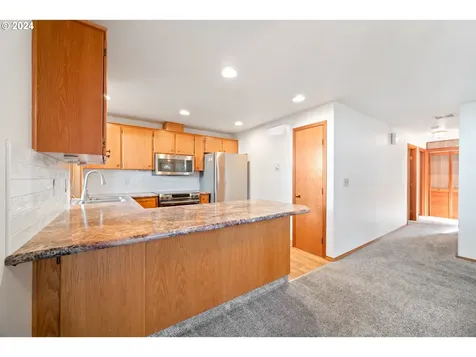 10919 NE 71st Street Vancouver WA 98662