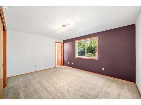 10919 NE 71st Street Vancouver WA 98662