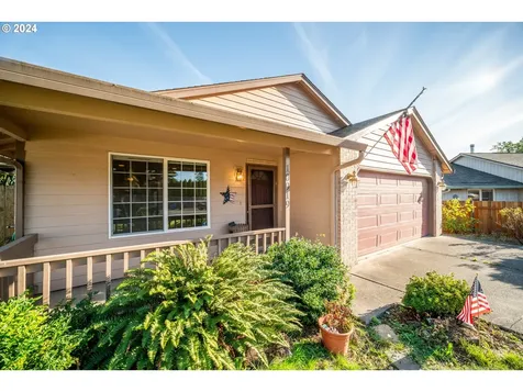 10919 NE 71st Street Vancouver WA 98662