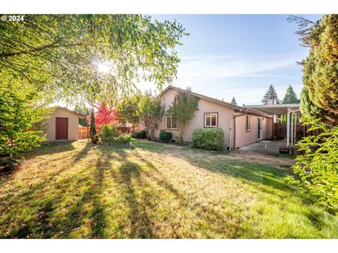 10919 NE 71st Street Vancouver WA 98662