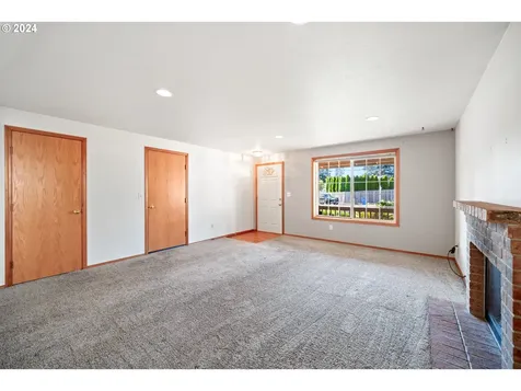 10919 NE 71st Street Vancouver WA 98662