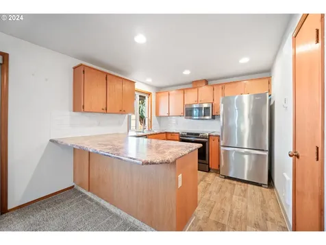 10919 NE 71st Street Vancouver WA 98662