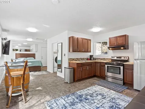 26106 NE Lucia Falls Road Yacolt WA 98675