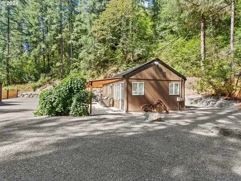 26106 NE Lucia Falls Road Yacolt WA 98675
