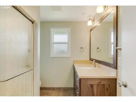 9666 S Gribble Road Canby OR 97013