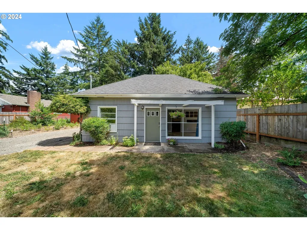 226 Se 129th Avenue Portland OR 97233