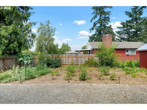226 Se 129th Avenue Portland OR 97233