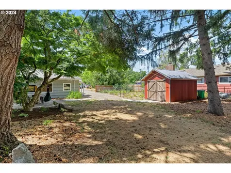 226 Se 129th Avenue Portland OR 97233
