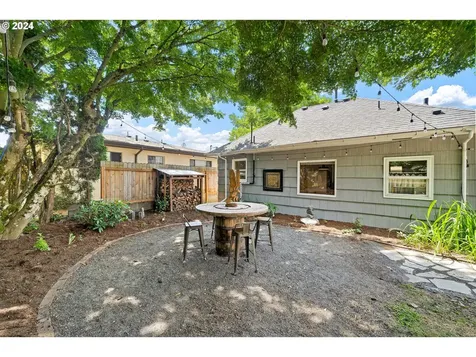 226 Se 129th Avenue Portland OR 97233