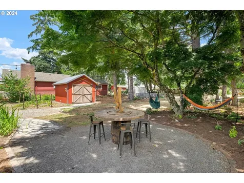 226 Se 129th Avenue Portland OR 97233
