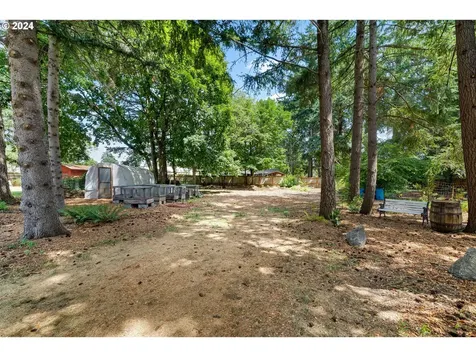 226 Se 129th Avenue Portland OR 97233