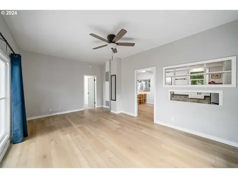 226 Se 129th Avenue Portland OR 97233