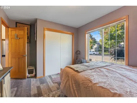 6412 SE Maple Street Hillsboro OR 97123