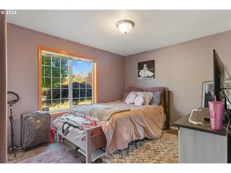 6412 SE Maple Street Hillsboro OR 97123