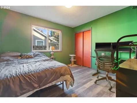 6412 SE Maple Street Hillsboro OR 97123