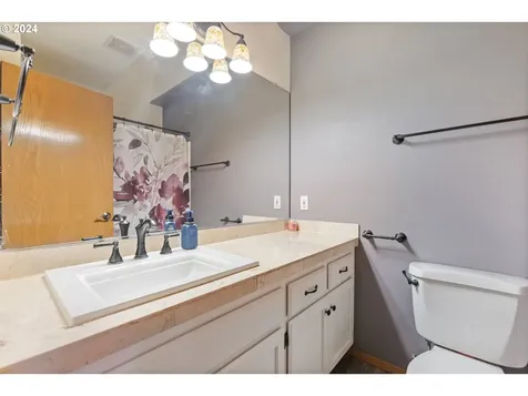 6412 SE Maple Street Hillsboro OR 97123