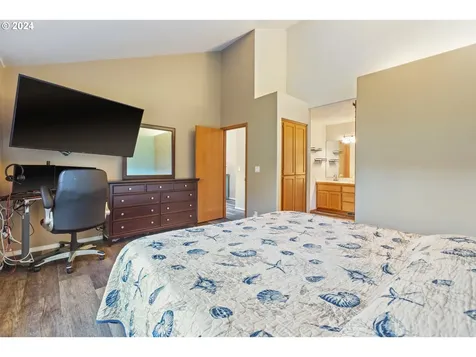 6412 SE Maple Street Hillsboro OR 97123