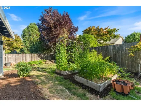 6412 SE Maple Street Hillsboro OR 97123