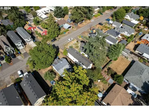 5732 Se Lexington Street Portland OR 97206
