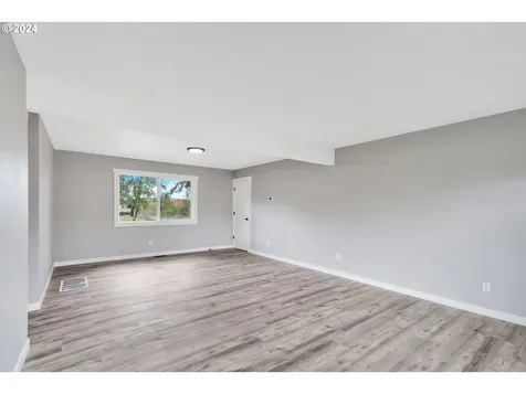 4731 Olympia Way Longview WA 98632