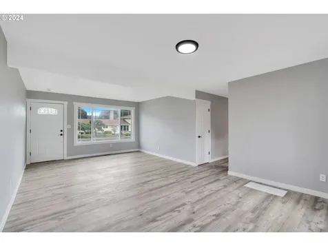 4731 Olympia Way Longview WA 98632