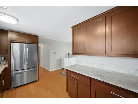 1925 Nw Michelbook Lane Mcminnville OR 97128