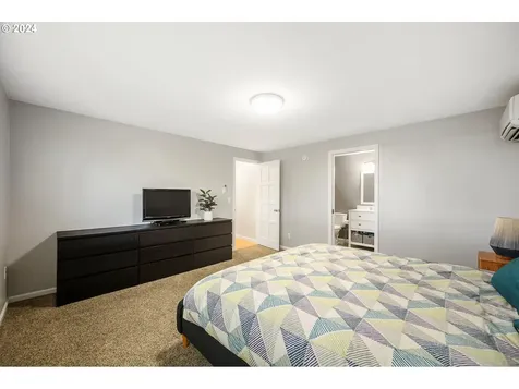 1925 Nw Michelbook Lane Mcminnville OR 97128