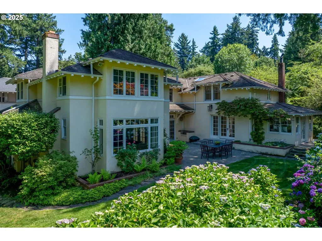 1803 S Riverdale Road Portland OR 97219