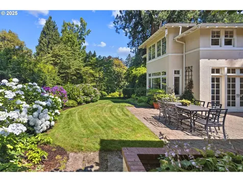 1803 S Riverdale Road Portland OR 97219
