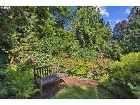 1803 S Riverdale Road Portland OR 97219